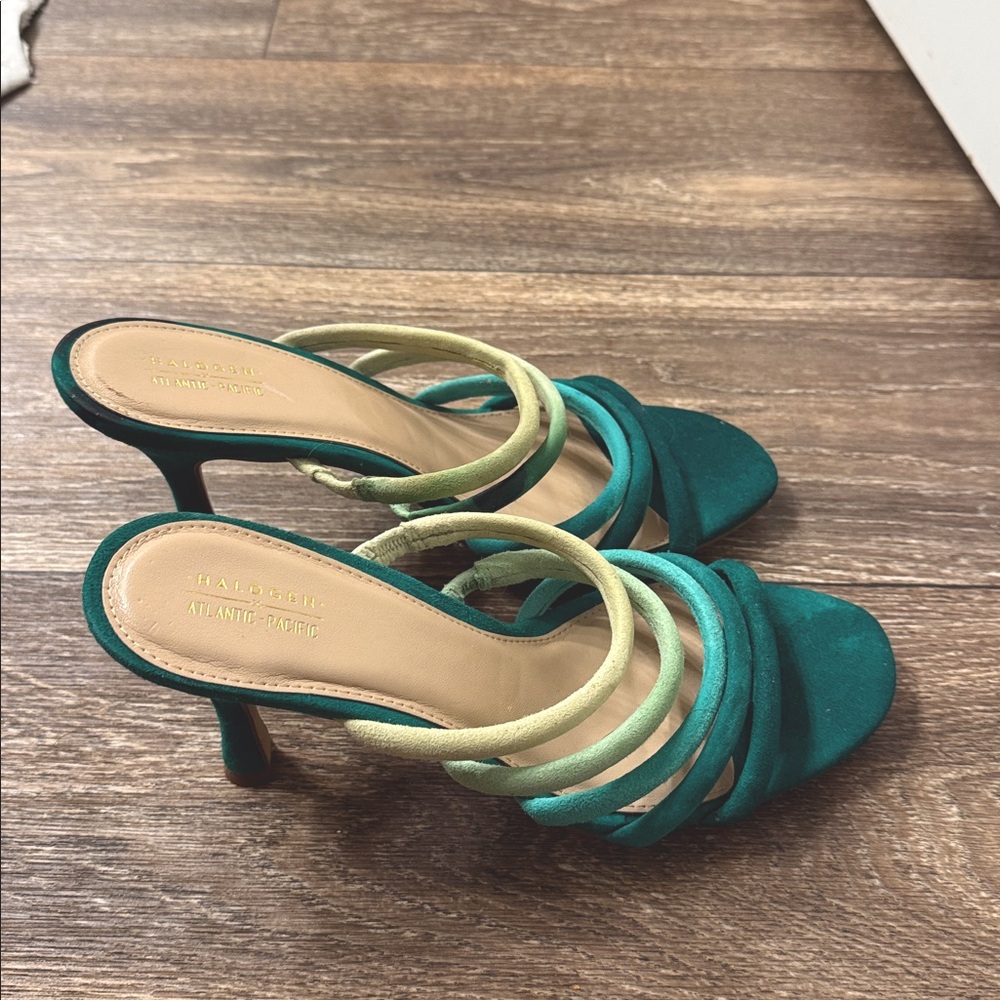 Halogen Green Ambrosia Slide Heels Ombre Strappy Block Size 7.5